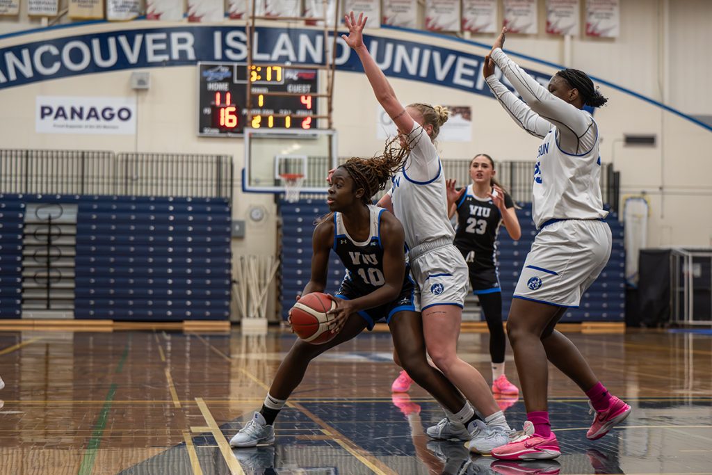 The VIU Mariners women's and men's basketball teams take on the Camosun College Chargers at the VIU Gym on Friday, Nov. 28 and Saturday Nov. 29, 2025. File photo by Mick Sweetman / The Discourse.