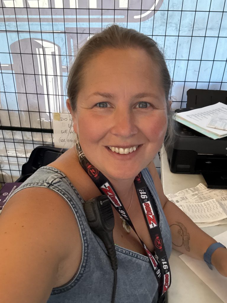 A selfie photo of Ellian Bell smiling